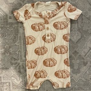 Kate Quinn Pumpkin Jumper Size 6-12 months